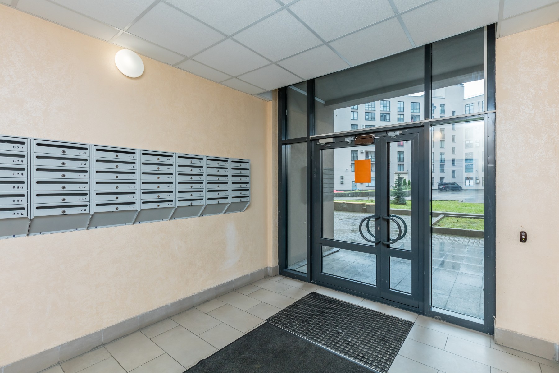 Multifamily building access control system Indianapolis — Swiftlane installation